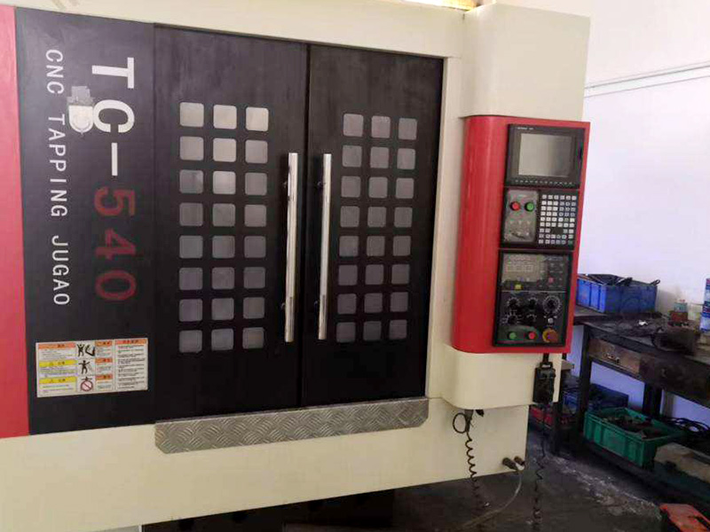 cnc鉆攻機最大能攻多大牙?